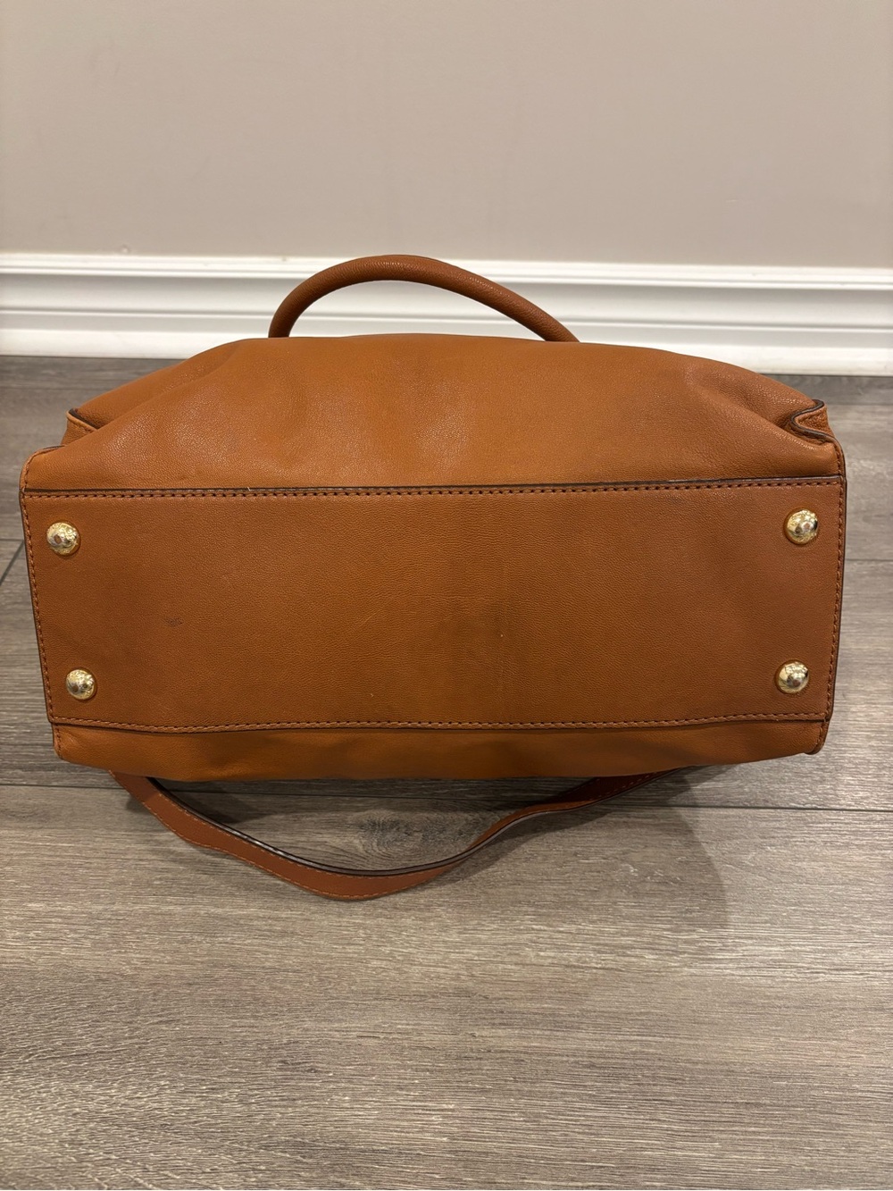 Michael Kors Vintage Hamilton Leather Tote - Luggage Brown/ Gold - Picture 4 of 7